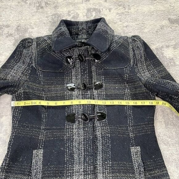 Black Rivet Wool Plaid Toggle Winter Coat in Black White Full Zip Sz M - Picture 11 of 13